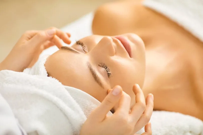 Headspa rejuvenate facial and scalp therapy